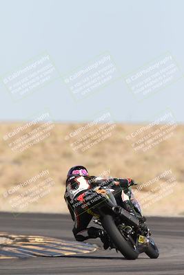 media/Apr-19-2025-CVMA (Sat) [[586b59ad56]]/Race 15-Femmewalla-Femmewalla UL/